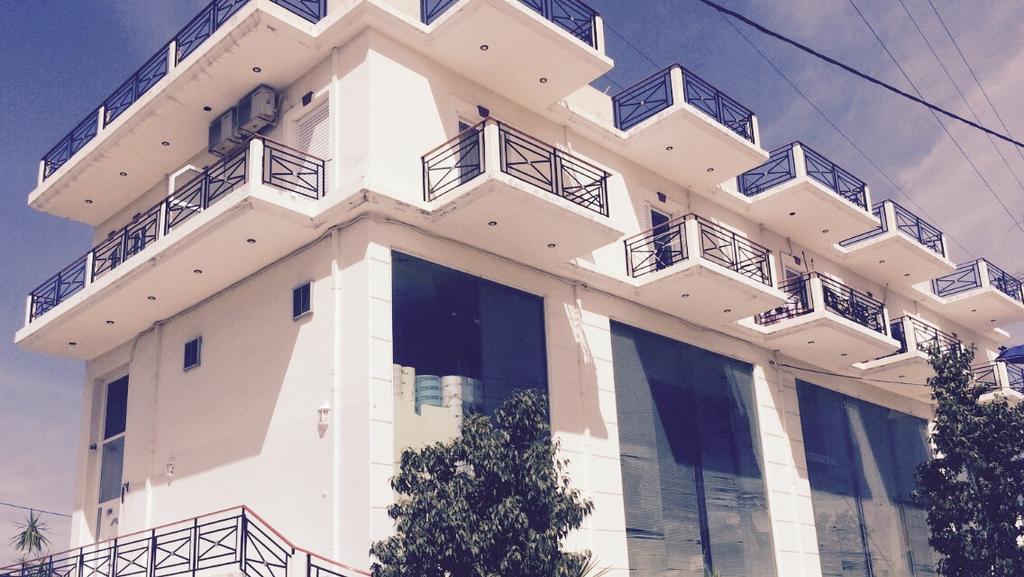 Lovely Apartments Patras Ngoại thất bức ảnh